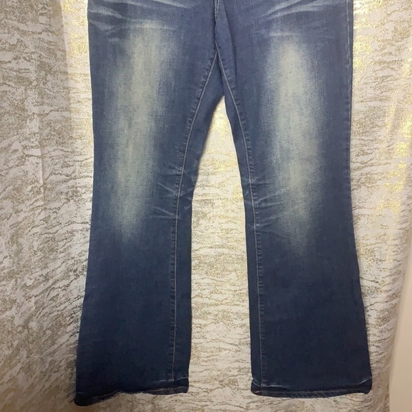 ZCO Jeans Premium Medium Wash Wild/Flare Blue Jeans Size 13 - Picture 4 of 12